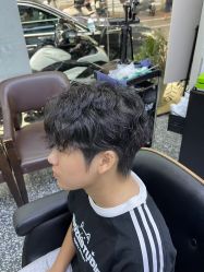 -藤野造型专业烫染接发