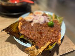 -东海岸人工湖美食村