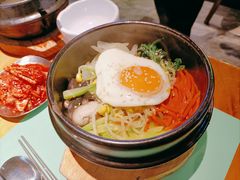 -唯成•韩国炭火烤肉 유성고기