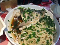 鱼头-太原面食店(解放路店)