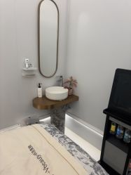 -苑苑vbeauty科技美容SPA