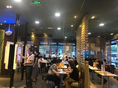 大堂-麦当劳(双榆树店)