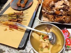 -破瓦寒窑·地摊烤羊排