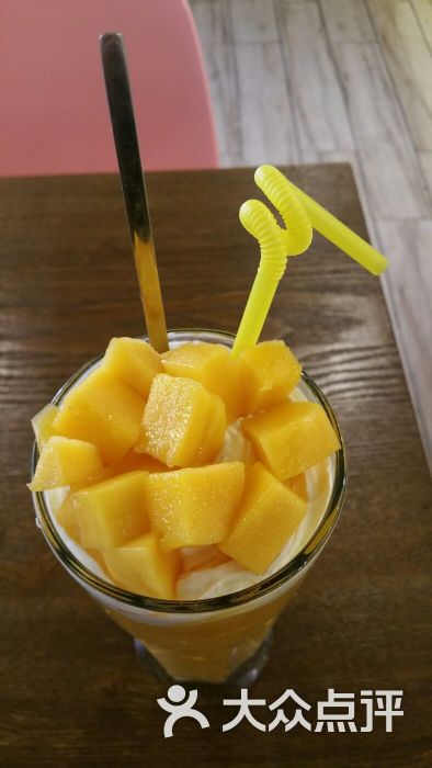 酷蜜坊台式茶餐厅(东门老街店)满杯芒果图片 - 第3张