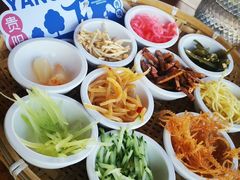 -包整·丝娃娃(甲秀楼景观店)