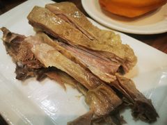 手抓羊肉半斤-贯贯吉·清真餐厅(浙江中路店)