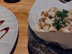 盐烤杏仁果-Hatsune隐泉日式料理(三里屯太古里店)