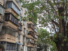 -香梅(地铁站)