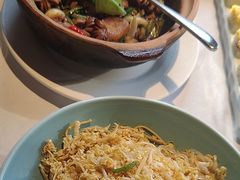 -八府香鸭·啫啫煲(华山路店)