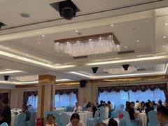 -沪华海鲜大酒楼(南汇店)