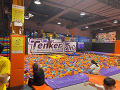 -Tenker Club弹刻极限主题公园 · 蹦床 · 团建 · 生日派对(大关店)
