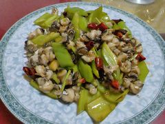 -乡府肉丁水饺(环山路店)