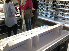 -LOHO眼镜(北京朝北大悦城店)