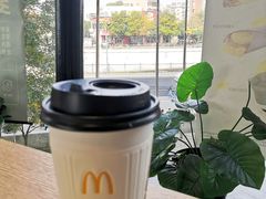 -麦当劳(展览路店)