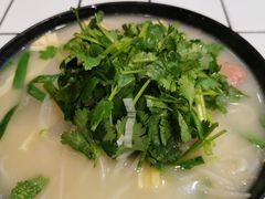 -肥汁米蘭香港米线(长宁来福士店)