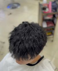 -D.G造型·烫发染发接发