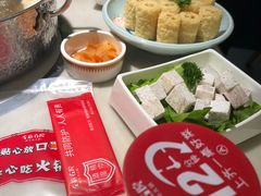 -左庭右院鲜牛肉火锅(浦江欢乐颂店)