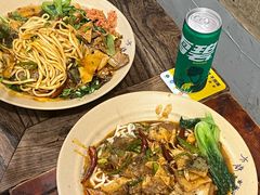 -方铲铲·成都板凳面(滨江银泰店)