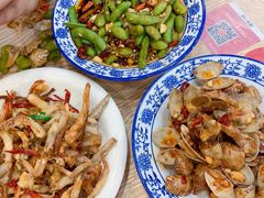 -江城燕子大排档(江汉路步行街店)