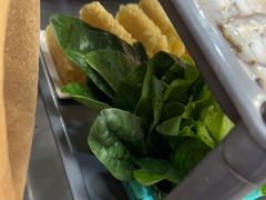 -濠轩阁特色生蚝火锅(水湾路店)