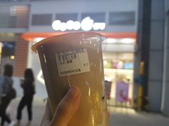 奶茶三兄弟-CoCo都可(宝龙店)