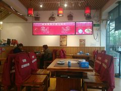 大堂-重庆烧鸡公火锅(簋街店)