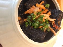 -佬麻雀·新湘菜(珠海金发购物中心店)