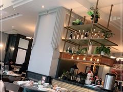 -港丽餐厅(高德置地店)