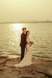 -雪中彩影婚纱摄影·微光艺术中心