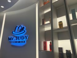 -Mr.JUDY洗个头发