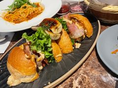 猫王埃尔维斯汉堡-Let'sBURGERplus·非常创意汉堡(三里屯店)
