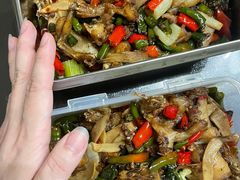 -鸿顺老铁锅美蛙鱼府(解放碑店)