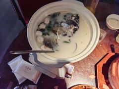 -许爷家·生态湖鲜(徐汇日月光店)