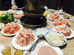 -鑫龙火锅城(环山路店)