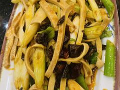 -瑞杰烧烤店·24小时营业(山东路店)