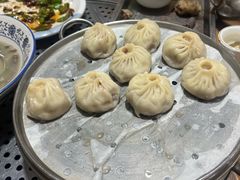 -牧民人家羊粪火自煮手把肉餐馆