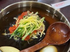 -服务大楼冷面(延大店)