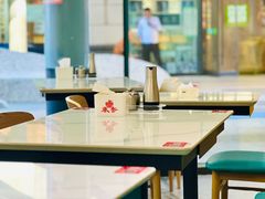 -秦香陕西食府(华贸天地店)