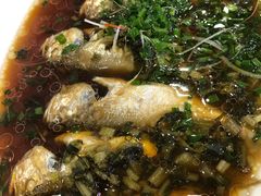 -小老板海鲜酒家(董家渡店)