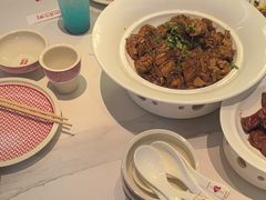 -孙家外婆•长春地标美食新名片(吾悦广场店)