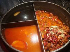 -热火朝天鲜切牛肉火锅(南强街巷店)