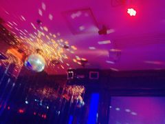 -骑士KTV(红谷滩万达店)