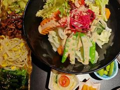 -山川小町·极番烧肉(新地假日广场店)
