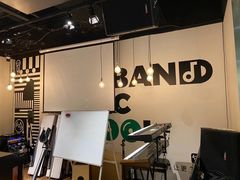 -牛班音乐学校(晶融汇购物中心店)