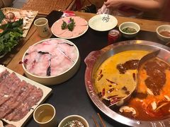 -大龙辣火锅·龙虾·烧烤(湖滨新天地店)