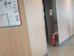 -麦当劳(军博店)