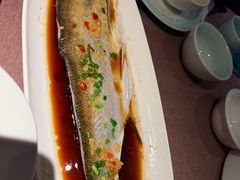 黄椒翘嘴白鱼-羲和雅苑•北京烤鸭(乐园道万象城店)