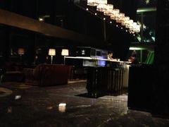 吧台-瑞吉酒店·The Drawing Room闲逸廊·云端下午茶·夜奢Whiskey