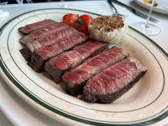 -MONICH牛排融合餐厅(和义大道购物中心店)