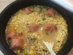 -全家便利店(孩儿巷店)